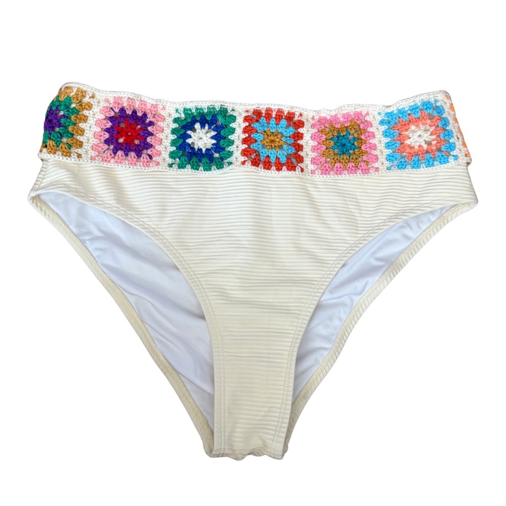 Cupshe White Bikini Bottoms with Colorful Crochet Trim